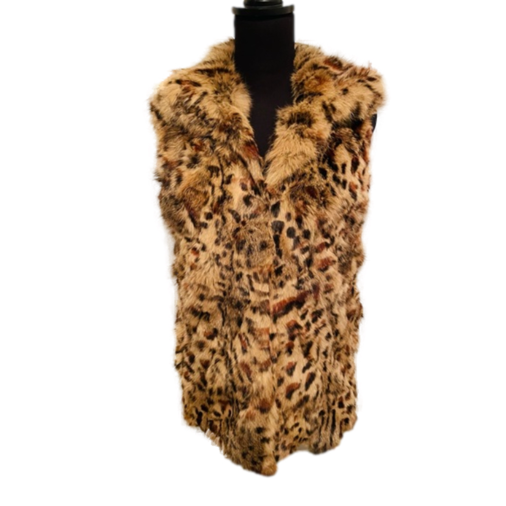 ADRIENNE LANDAU RABBIT FUR VEST SIZE SMALL DYED CHEETAH